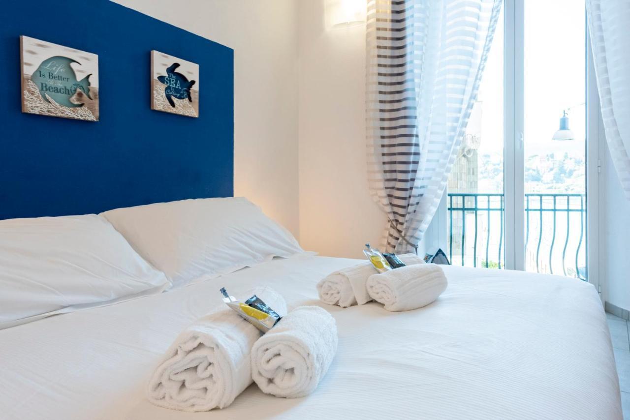 Alla Casa Rosa Al Mare- Centrale A Di Fronte Al Mare- Emozionante- Garage Privato Gratuito A 800 Mt- Aria Condizionata-Wifi Rapallo Esterno foto