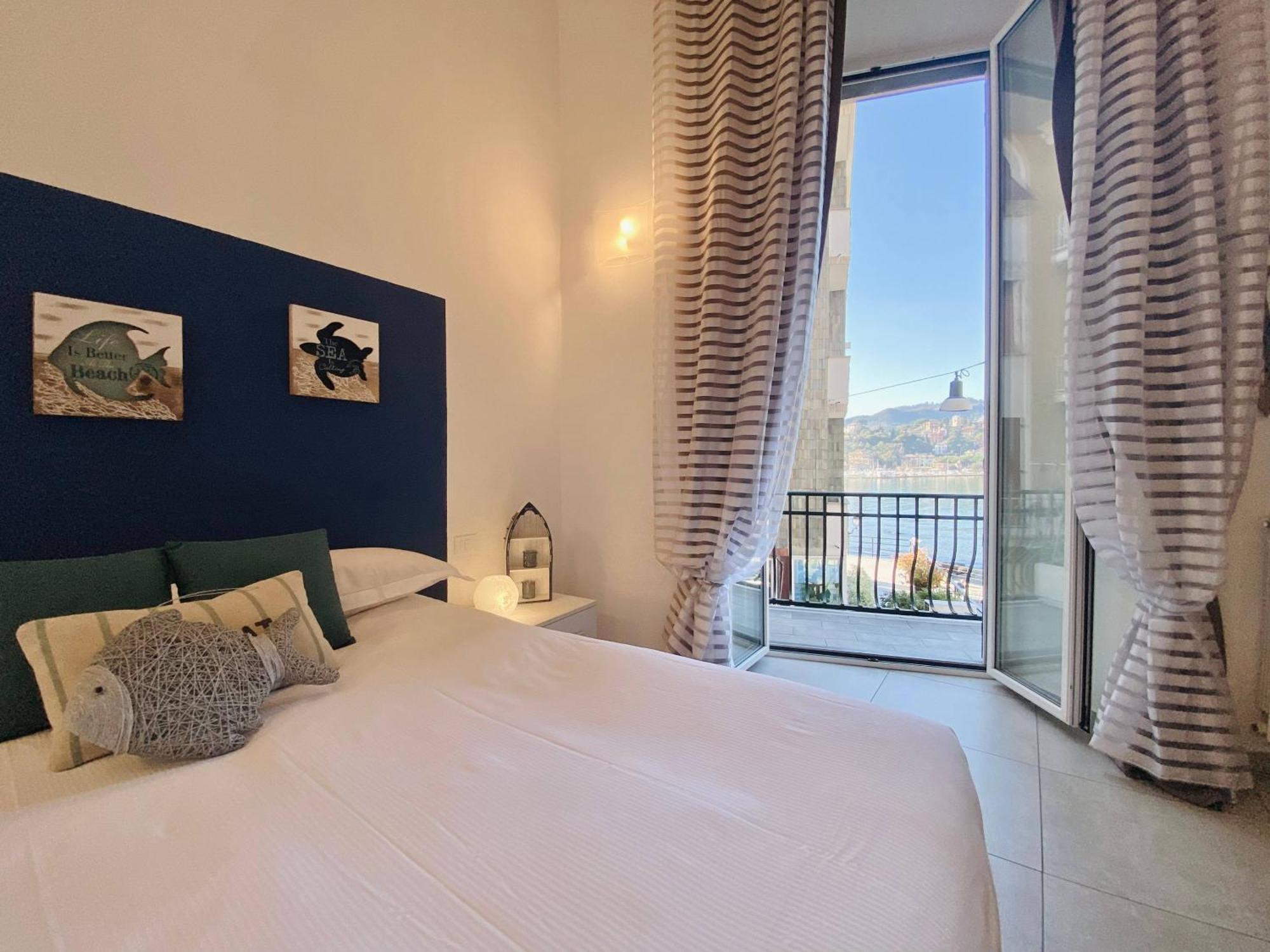 Alla Casa Rosa Al Mare- Centrale A Di Fronte Al Mare- Emozionante- Garage Privato Gratuito A 800 Mt- Aria Condizionata-Wifi Rapallo Esterno foto