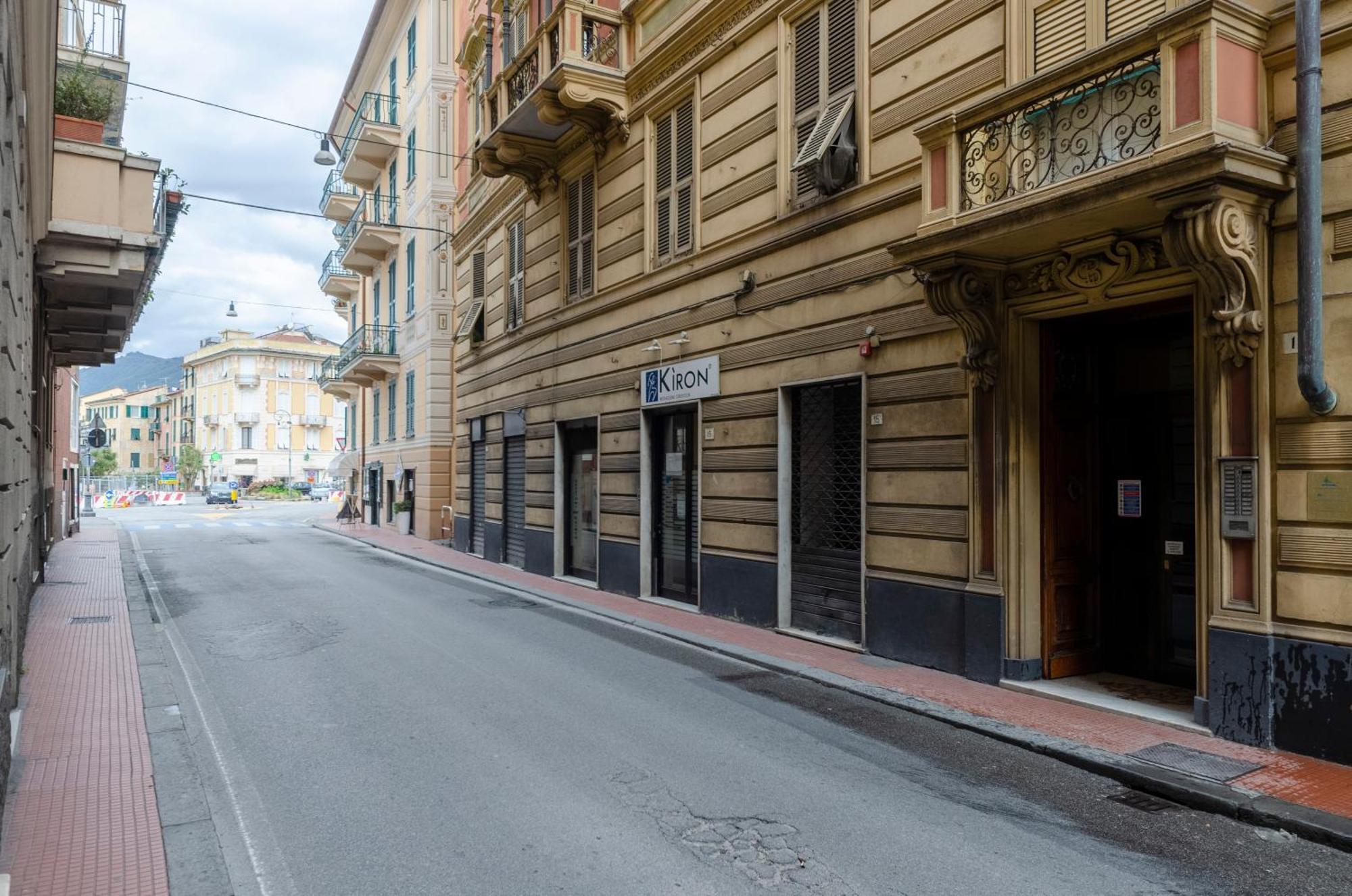 Alla Casa Rosa Al Mare- Centrale A Di Fronte Al Mare- Emozionante- Garage Privato Gratuito A 800 Mt- Aria Condizionata-Wifi Rapallo Esterno foto